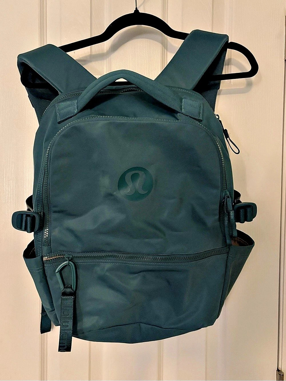 lululemon Everywhere Backpack 22L in Green